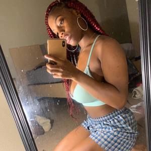 Meet your Posher, Shaii